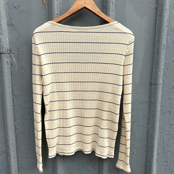 Vince Ribbed Striped Tee, Large - Picture 2 of 7